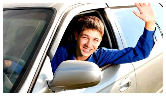 Как взять машину в 18 лет получения водительских прав